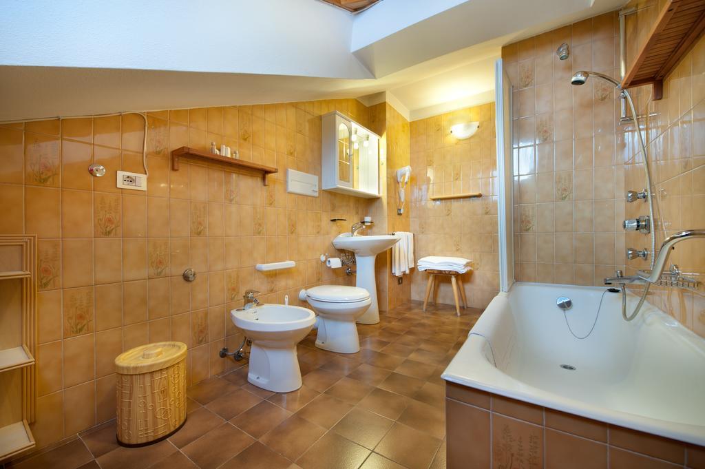 Appartamenti 3000 Livigno Habitación foto