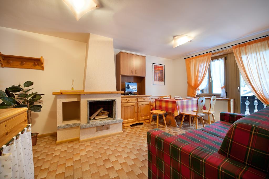 Appartamenti 3000 Livigno Habitación foto