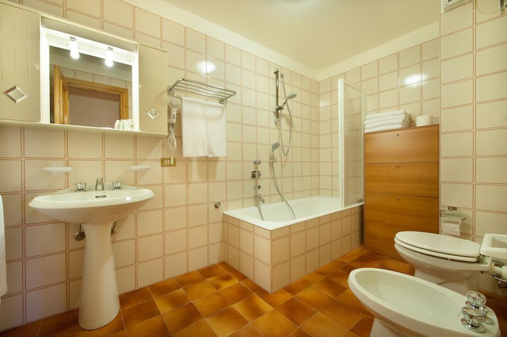 Appartamenti 3000 Livigno Habitación foto